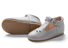 Leather T-Bar | Color 'Grey Cloud' | Hard Sole